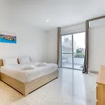 Lovely 2br With Spacious Terrace In By 360 Estates *