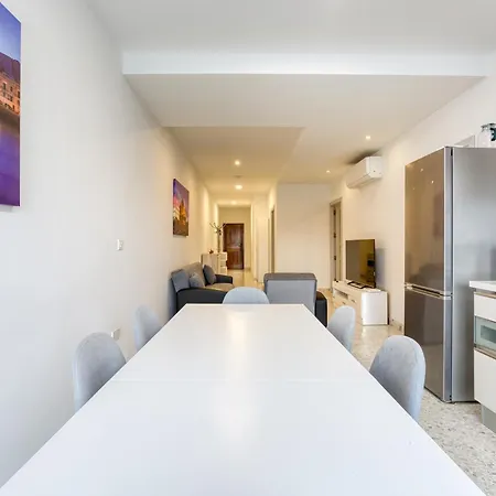 Lovely 2br With Spacious Terrace In By 360 Estates Apartament *