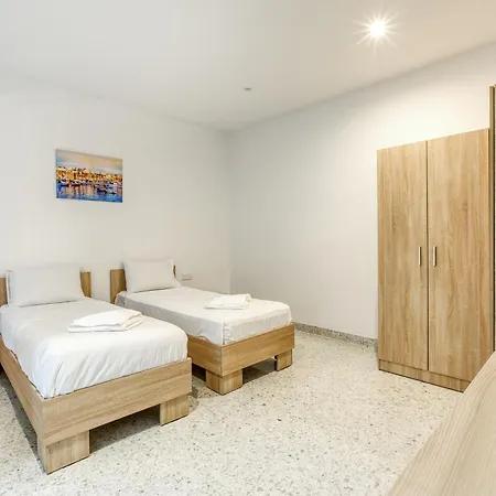 Lovely 2br With Spacious Terrace In By 360 Estates *