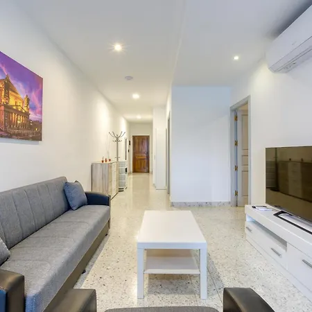Apartment Lovely 2br With Spacious Terrace In By 360 Estates