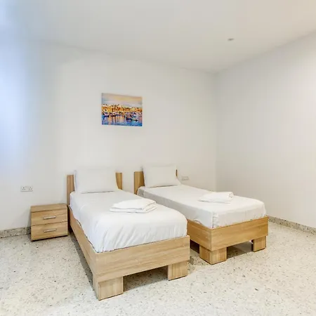 Lovely 2br With Spacious Terrace In By 360 Estates Apartment Gzira