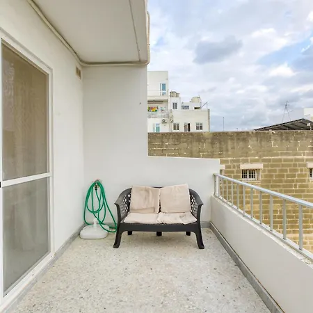 Apartment Lovely 2br With Spacious Terrace In By 360 Estates