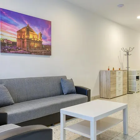 Apartment Lovely 2br With Spacious Terrace In By 360 Estates *