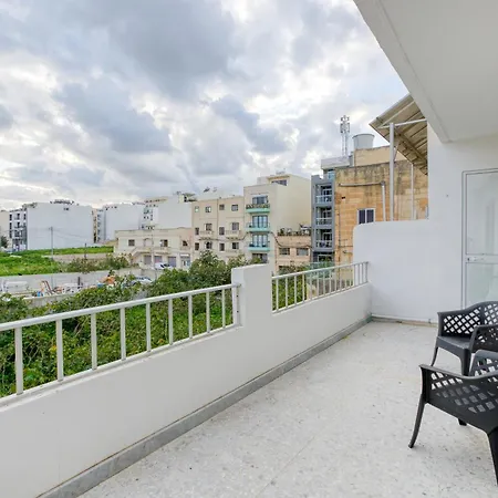 Lovely 2br With Spacious Terrace In By 360 Estates Apartment *